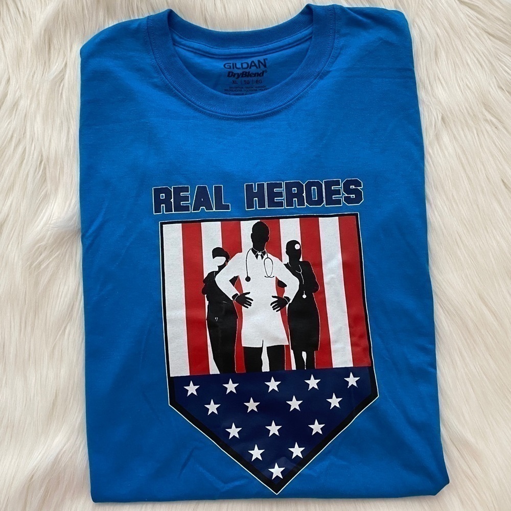 NEW T-Shirt Dedicated To Essential & Front Line Worker Size XL
